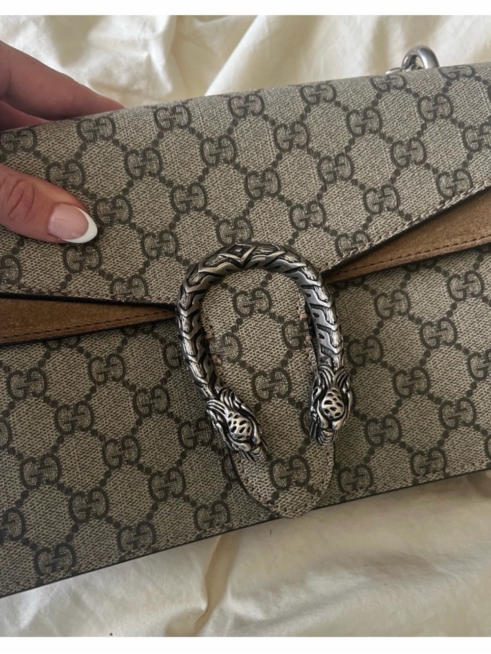Gucci Beige GG Supreme Dionysus Card Holder with Silver-Tone Hardware